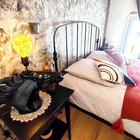 Bed and breakfast La Source De Nos Racines, De Caractère