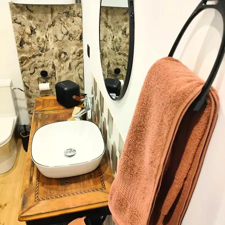 Bed and breakfast La Source De Nos Racines, De Caractère 3*